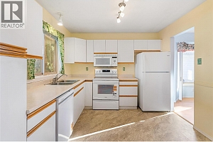 4303 27th Avenue Unit# 8 - Photo 10