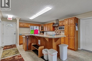 8000 Highland Road Unit# 33 - Photo 32