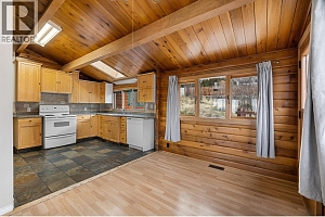 5267 Chute Lake Road - Photo 3