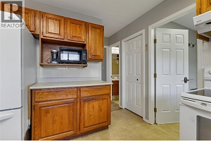 3985 15 Avenue - Photo 17