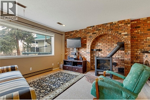 3985 15 Avenue - Photo 32