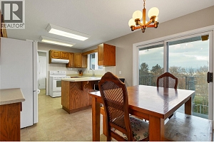 3985 15 Avenue - Photo 9