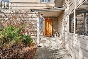 1050 Bartholomew Court - Photo 3