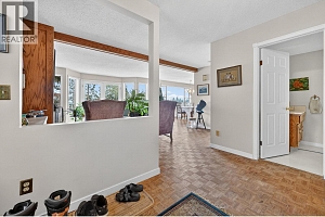 1050 Bartholomew Court - Photo 5