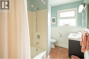 5173 Chute Lake Crescent - Photo 17