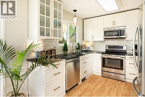 5173 Chute Lake Crescent - Photo 4