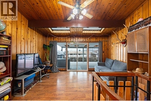 9391 Glenmore Road - Photo 4