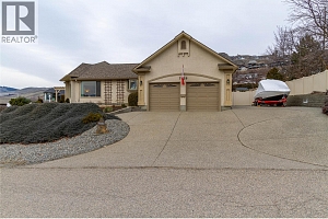 7020 Lakeridge Drive - Photo 3