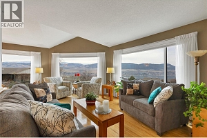 7020 Lakeridge Drive - Photo 8