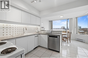 1160 Sunset Drive Unit# 901 - Photo 3