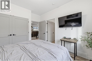 714 Lake Court - Photo 23