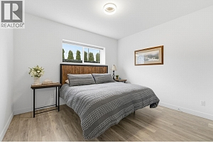 714 Lake Court - Photo 44