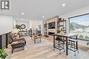 714 Lake Court - Photo 5