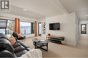 5560 Lakeshore Road - Photo 43