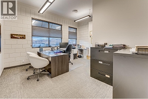 3301 Coldstream Avenue - Photo 15