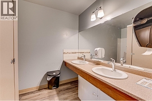 3301 Coldstream Avenue - Photo 23