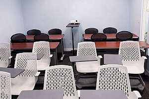 565 Bernard Avenue Unit# 103 - Photo 2