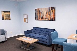 565 Bernard Avenue Unit# 103 - Photo 3