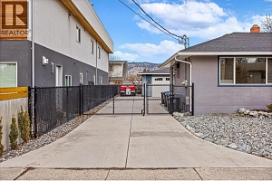 932-930 Lawson Avenue - Photo 47