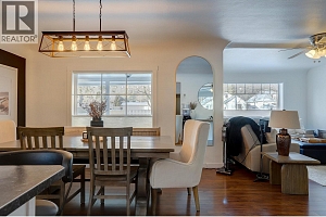 2245 Shuswap Avenue - Photo 16