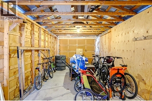 2245 Shuswap Avenue - Photo 70