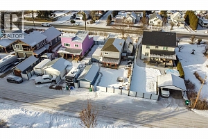 2245 Shuswap Avenue - Photo 91