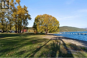 339 Hummingbird Avenue - Photo 76