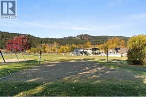 339 Hummingbird Avenue - Photo 78