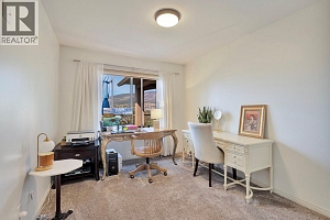 3482 Ridge Boulevard - Photo 35