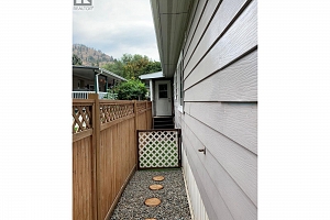 1999 HWY 97 Unit# 201 - Photo 28