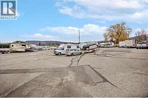 2330 Butt Road Unit# 160 - Photo 35