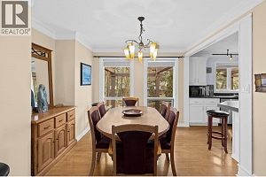 171 Snowsell North Street - Photo 11