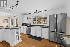 171 Snowsell North Street - Photo 14