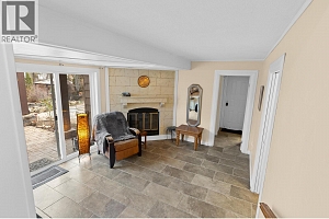 171 Snowsell North Street - Photo 15