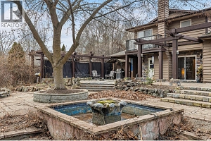 171 Snowsell North Street - Photo 35