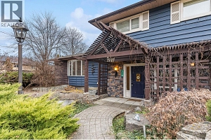 171 Snowsell North Street - Photo 4