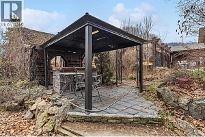 171 Snowsell North Street - Photo 43