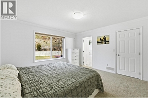 1492 Longley Crescent - Photo 18