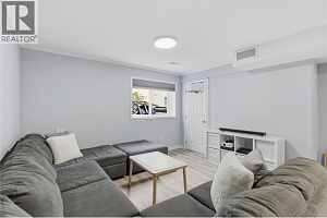 1492 Longley Crescent - Photo 31