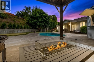 1492 Longley Crescent - Photo 36