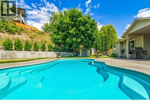 1492 Longley Crescent - Photo 5