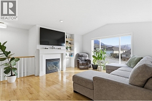 1492 Longley Crescent - Photo 7