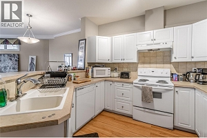 1088 Sunset Drive Unit# 435 - Photo 8