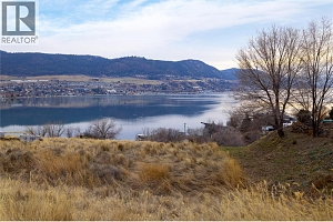 7145 Lakeridge Drive - Photo 2