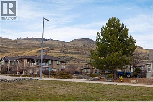 7145 Lakeridge Drive - Photo 6