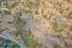 8201 Tronson Road - Photo 10