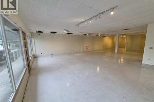 310 Banks Road Unit# 3 - Photo 2