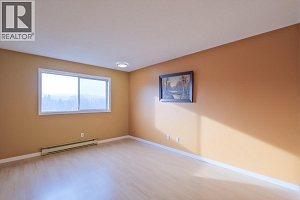 255 McIntosh Road Unit# 305 - Photo 19