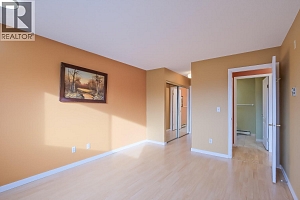 255 McIntosh Road Unit# 305 - Photo 20