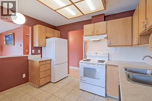 255 McIntosh Road Unit# 305 - Photo 8